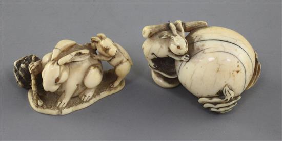 Two Japanese ivory netsuke of hares, 19th century, 4.5cm